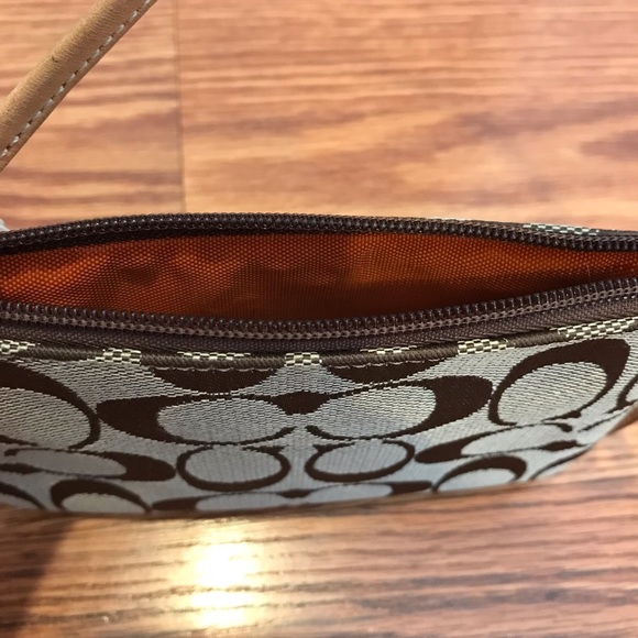 Coach Signature Jacquard Wristlet - Tan / Brown - Picture 5 of 16